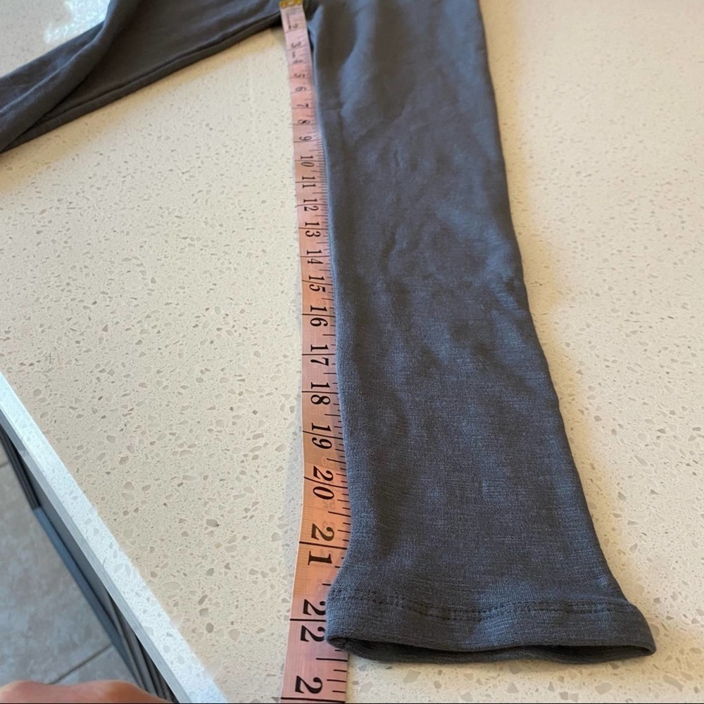 Olivaceous Seamless Heathered Grey Modal Leggings S 67-76LPX Made in USA NWOT - Picture 6 of 12